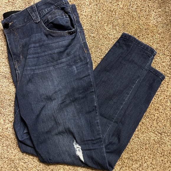 Democracy Jeri Absolution Skinny Jean - Picture 2 of 3